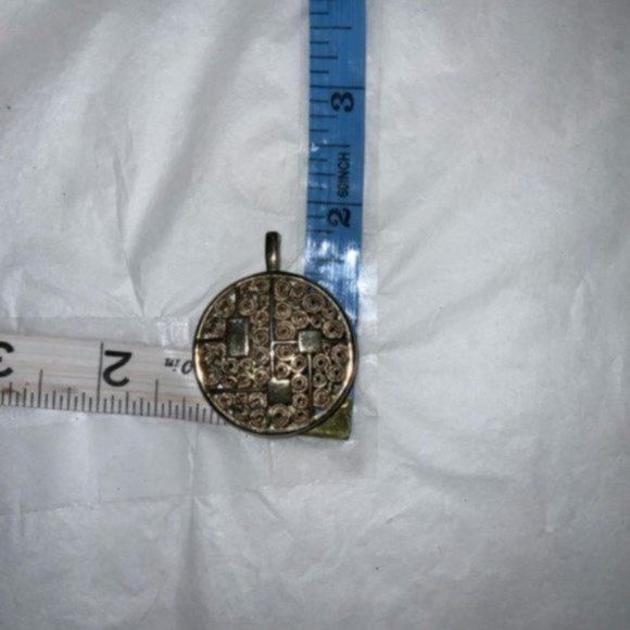 Sarah Coventry Pendant Signed Gold Colored Metal Necklace Jewelry - Picture 5 of 5